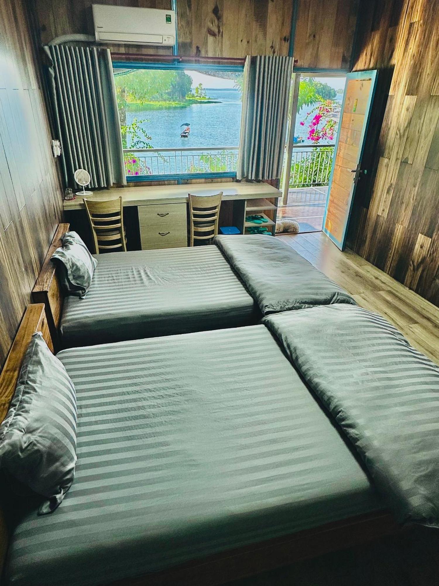 Ben Ho Homestay Xa Gia Tan Ngoại thất bức ảnh