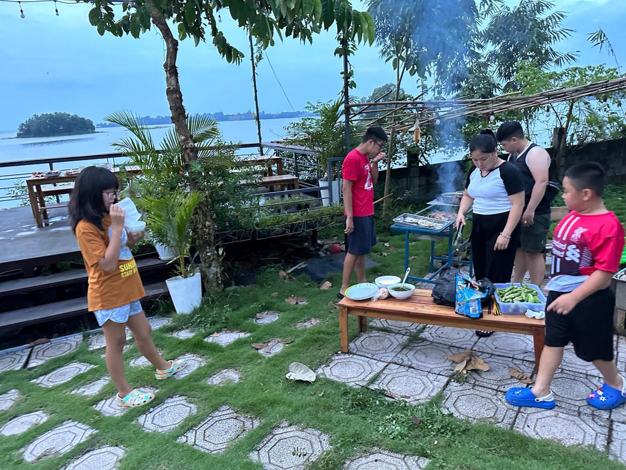 Ben Ho Homestay Xa Gia Tan Ngoại thất bức ảnh